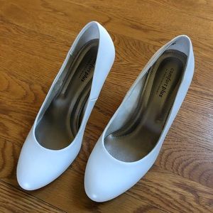 Comfort Plus Heels - Size 8.5 - White